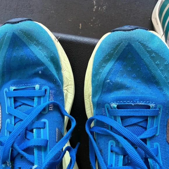 New Balance FuelCell Rebel V4 Women’s Size 8.5 - Picture 4 of 12